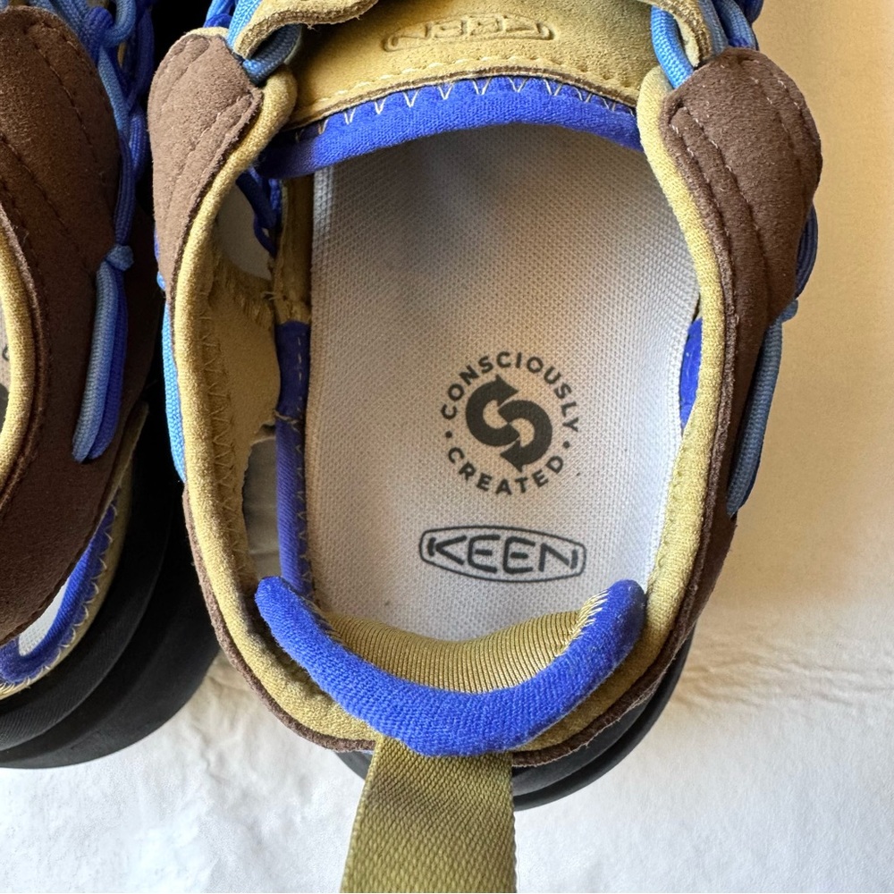 Keen Men's UNEEK WK Sneaker Size 10 NWOT - Picture 6 of 11